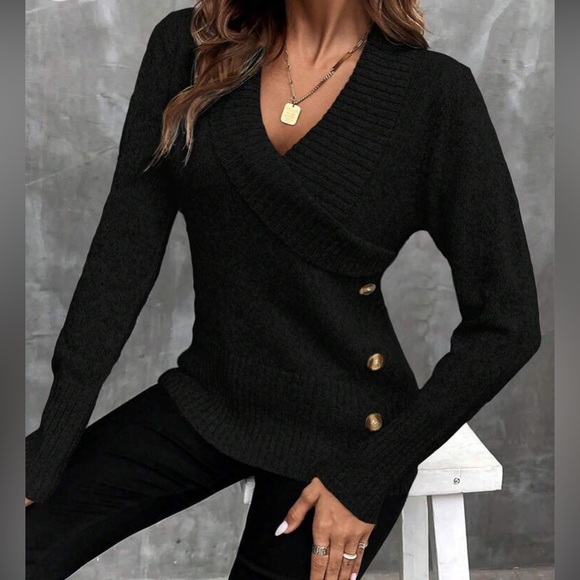 Boho shawl button detail sweater top - Picture 5 of 16